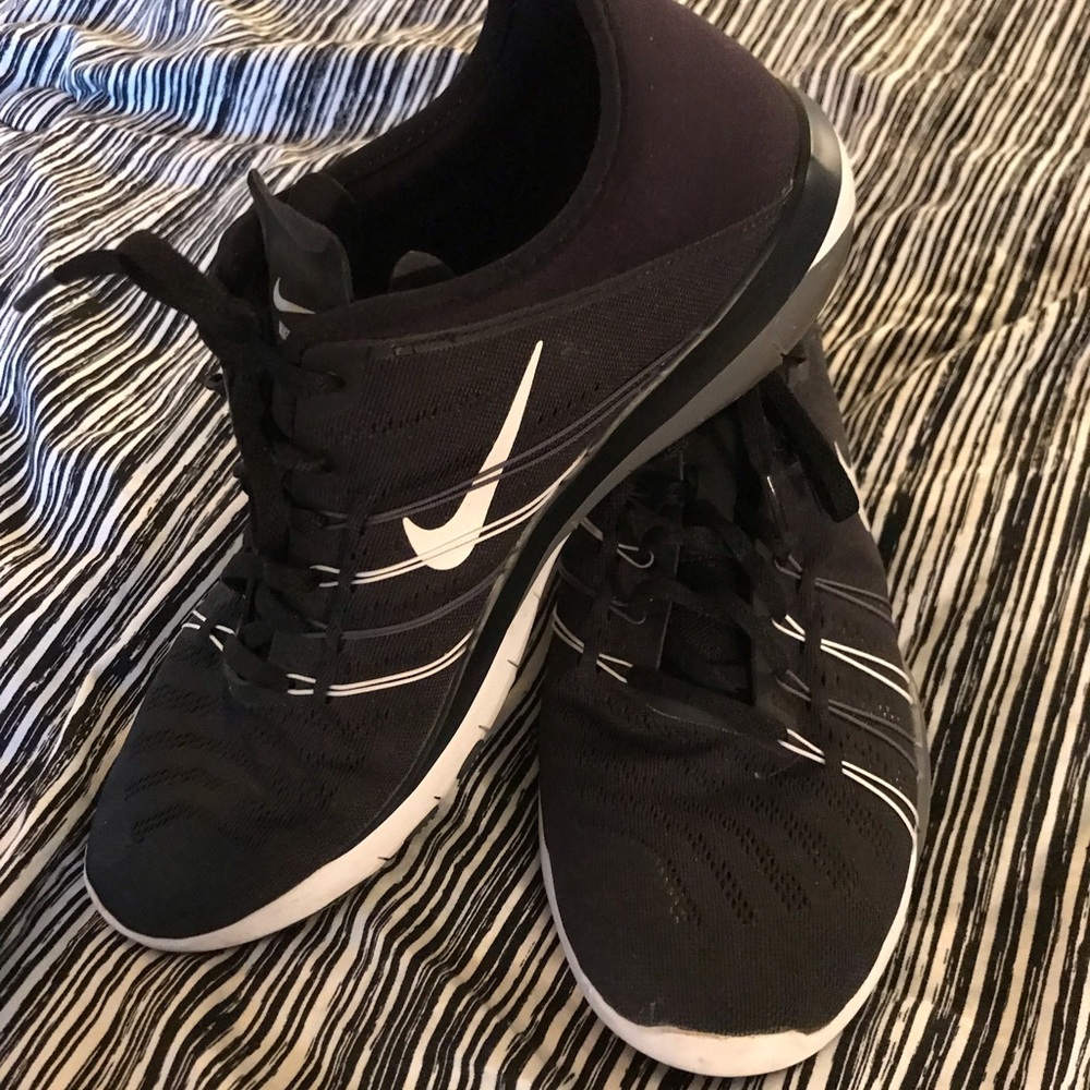 Nike sneakers size 11.5